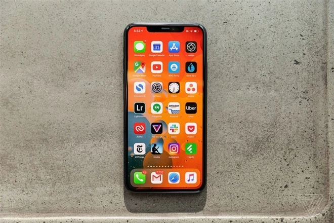iPhone 11 Pro giam gia anh 2