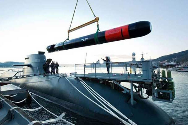 Tàu ngầm Thổ Nhĩ Kỳ TCG Gür S-357 thử ngư lôi mới