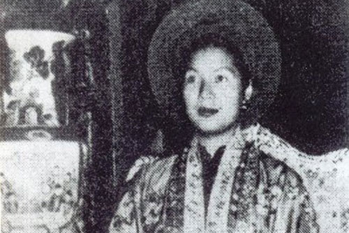 Hậu phi Việt Nam: Người phụ nữ khiến vua Bảo Đại nuốt lời son sắt với Hoàng hậu Nam Phương