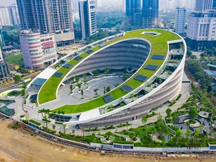 Clip: Khám phá trụ sở như phi thuyền của Viettel