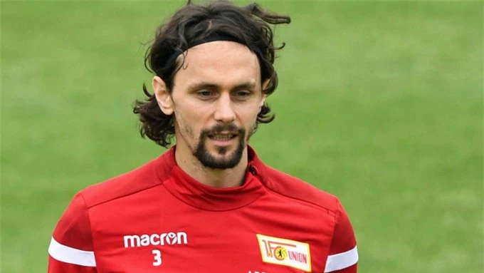 Subotic từng là trò cưng của Klopp tại Dortmund