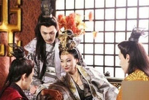 Duy nhất 1 người dám khuyên Võ Tắc Thiên cai chuyện phòng the là ai?