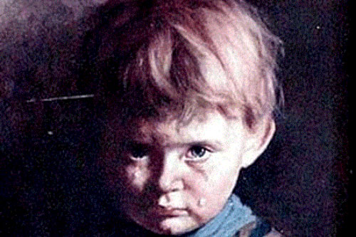 Hiện tượng bí ẩn tồn tại quanh bức tranh bị nguyền rủa