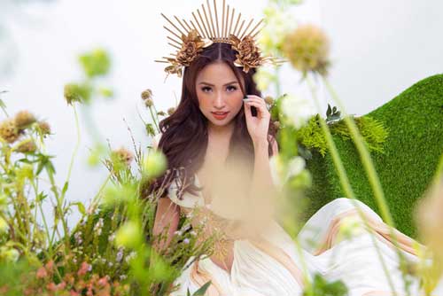 MC Thanh Vân Hugo hóa nữ thần quyến rũ bên bạn trai