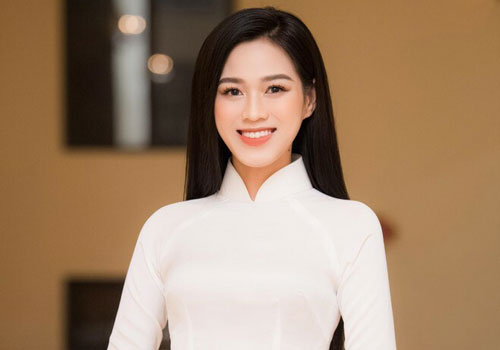 Trước thềm thi Miss World 2021, Hoa hậu Đỗ Thị Hà có những bước đi đầy thông minh