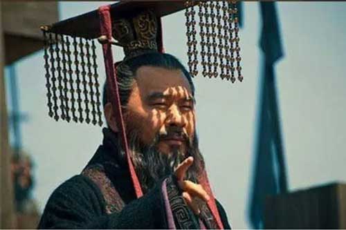 Tào Tháo nổi tiếng thích chiếm đoạt vợ người khác, vì sao sau khi bắt được vợ Lưu Bị, ông lại không ra tay?