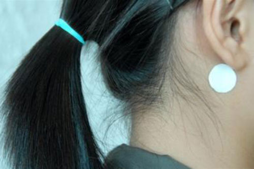 Tác dụng phụ khó lường trước của miếng dán chống say xe