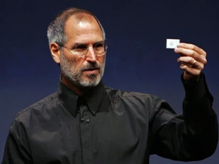 Nếu còn sống, Steve Jobs sở hữu khối tài sản bao nhiêu?