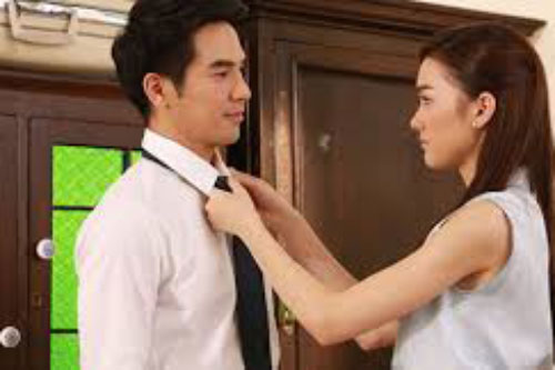 Chồng cặp bồ còn tự hào khoe chiến tích trên Facebook, vợ "dằn mặt" bằng cách này khiến anh sợ run