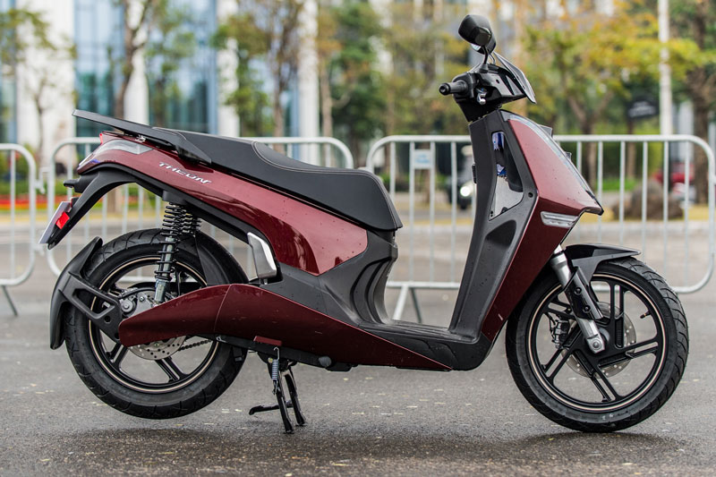 Điểm danh những xe máy điện đắt đỏ tại Việt Nam