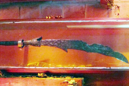 Võ trạng nguyên nổi tiếng lịch sử Việt và cây đại đao nặng hơn 30 kg