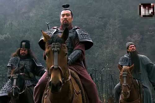 Năng lực chiến đấu vượt qua cả Quan Vũ và Trương Phi nhưng 2 danh tướng này chưa từng được Lưu Bị trọng dụng