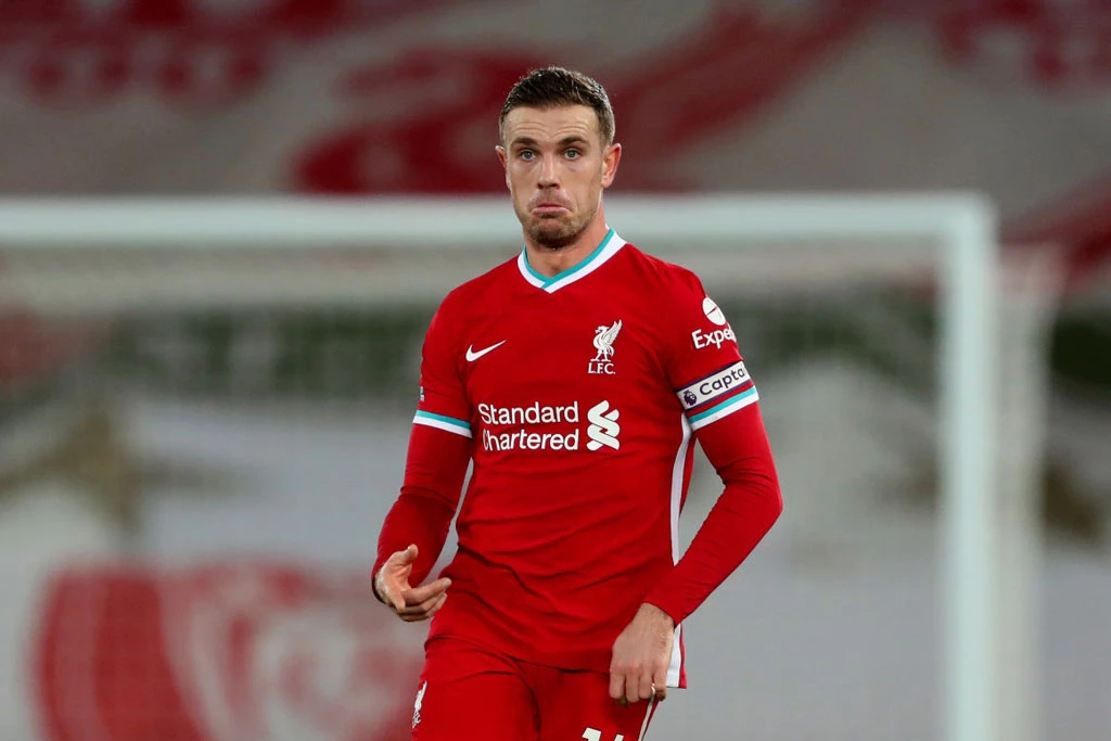 Trung vệ: Jordan Henderson (Liverpool).