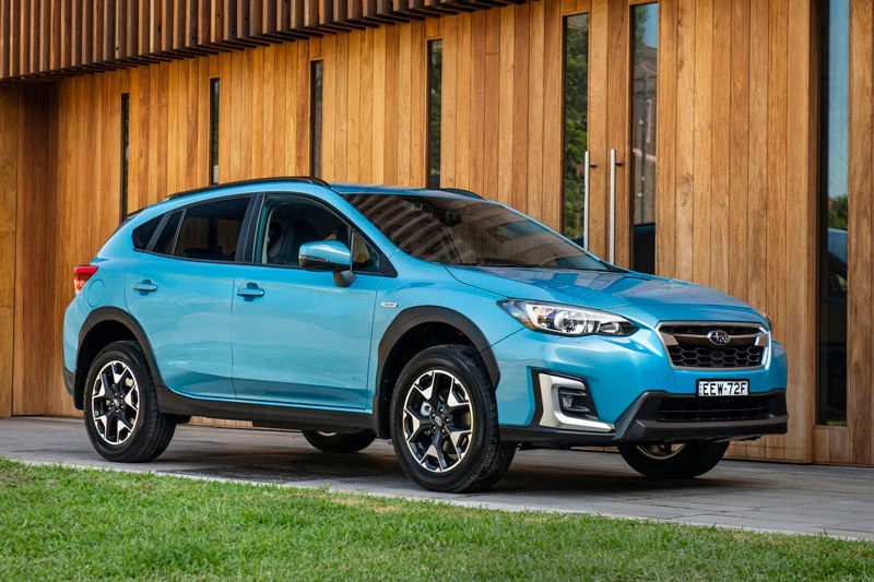 3. Subaru Crosstrek Hybrid (giá khởi điểm: 35.145 USD).