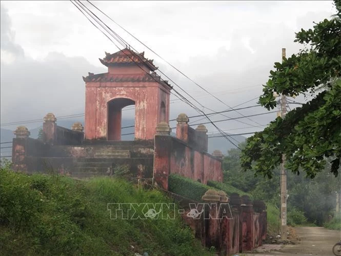 Kham pha kien truc dac sac thanh co Dien Khanh Khanh Hoa-Hinh-4