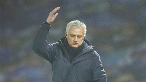 Mourinho vẫn khen học trò dù Tottenham thua trận thứ 2 liên tiếp trong 72 giờ