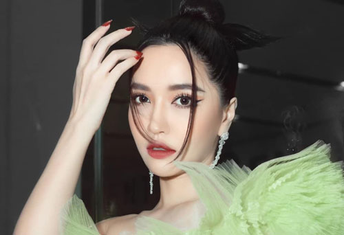 Bích Phương nhận 'bão like' vì tiết lộ 'sợ cư dân mạng'