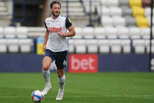 Ben Davies: 'Miếng vá' nơi hàng thủ giá 2 triệu bảng của Liverpool là ai?