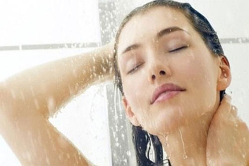 Những điều bạn không được quên trong khi tắm