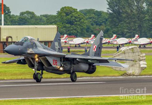 Ba Lan mua thêm JASSM-ER, lập lực lượng đặc biệt chống Nga