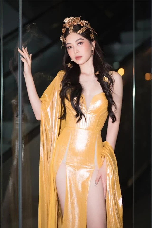 Á hậu Phương Nga diện đầm vàng hóa nữ thần kiêu sa - ảnh 3
