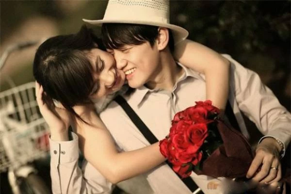Đàn ông chung thủy ‘đội vợ lên đầu’ sẽ không để bạn đời chịu 3 điều thiệt thòi này - Ảnh 2 dan ong chung thuy 2
