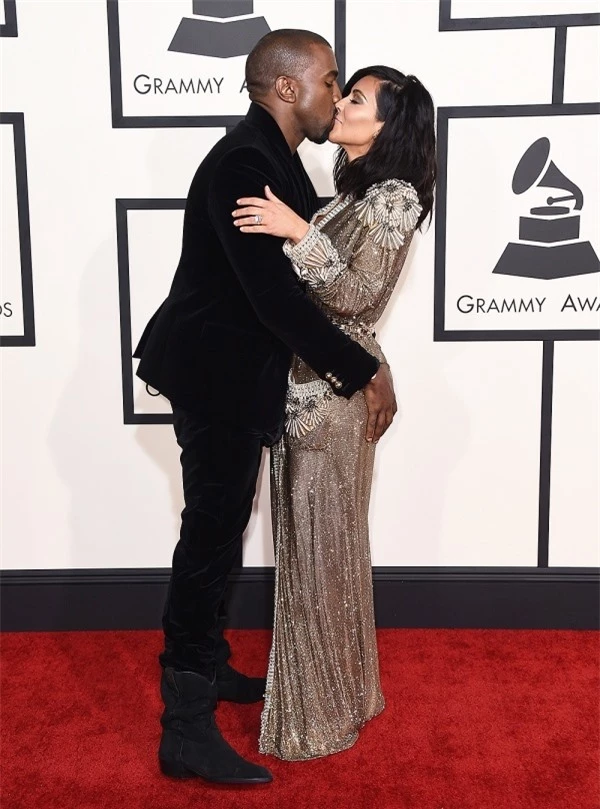 Kim Kardashian vẫn muốn níu kéo cuộc hôn nhân với Kanye West