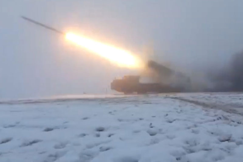 Kiev bắt đầu điều nhiều hệ thống tên lửa phóng tới Donbass