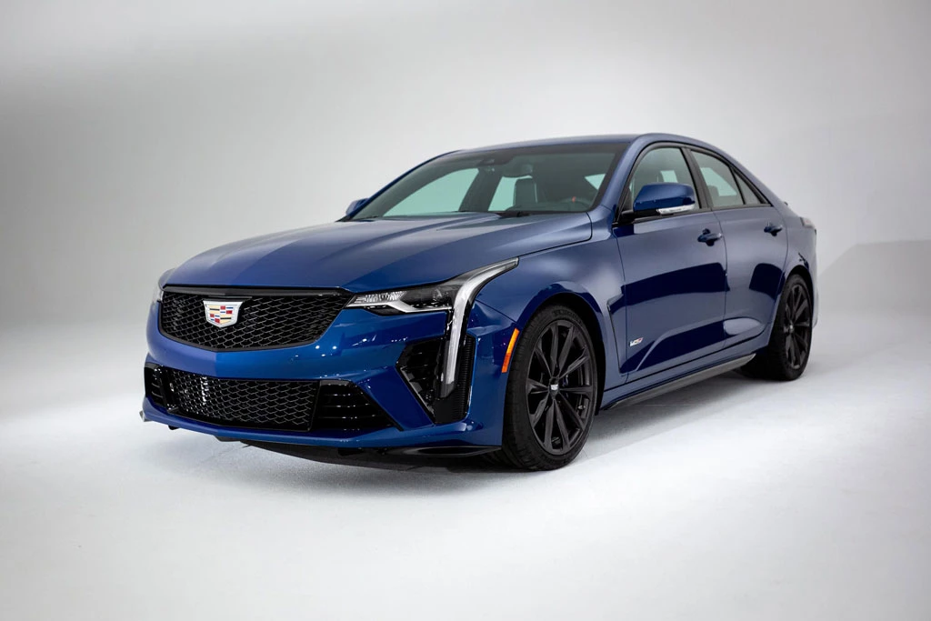 Cadillac CT4-V Blackwing 2022. 