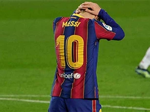 Barca còn nợ Messi 63,5 triệu euro