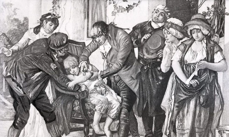 Ảnh: Hình minh họa không ngày tháng, mô tả lần tiêm phòng đầu tiên chống lại bệnh đậu mùa của bác sĩ người Anh Edward Jenner, được James Phipps thực hiện vào năm 1796. Hình ảnh Bettmann / Getty