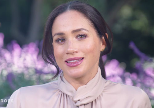 Sau khi đổ hết mọi trách nhiệm cho Hoàng gia Anh về giấy khai sinh của bé Archie, Meghan Markle "muối mặt" khi bị tố nói dối