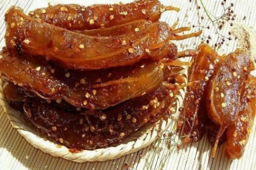 Mẹ đảm làm mứt me chua chua ngọt ngọt bày Tết, ai ăn cũng tấm tắc khen