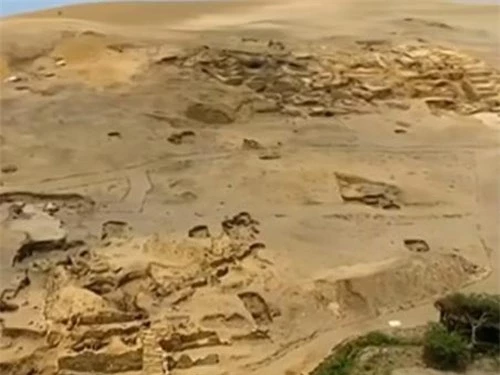 Phát hiện xác ướp phụ nữ 4.500 tuổi ở Peru - 3