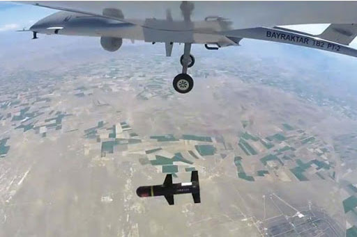 Máy bay không người lái của Thổ Nhĩ Kỳ tấn công tên lửa vào các vị trí của quân đội Syria