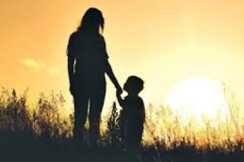 Đã xác định sẽ làm mẹ đơn thân, vậy mà sau cuộc gặp với người yêu cũ, đời tôi liền sang trang