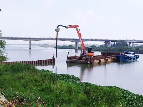 Tháng 1/2020, Dawaco đã phải triển khai thi công khẩn cấp đập tạm ngăn mặn trên sông Cẩm Lệ đảm bảo cấp nước sinh hoạt an toàn cho TP Đà Nẵng trong dịp Tết Nguyên đán Canh Tý