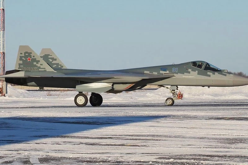 Máy bay chiến đấu đa năng Su-57.