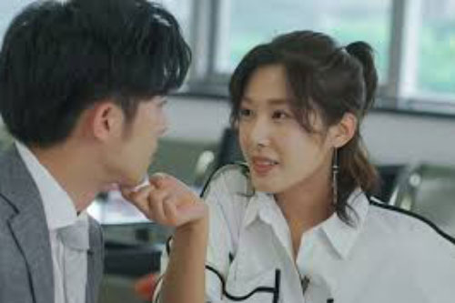 Chồng thường xuyên dọa vợ 'không giữ là mất' và cái kết tái mặt