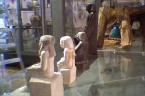 Bí ẩn tượng cổ Ai Cập tự xoay trong bảo tàng