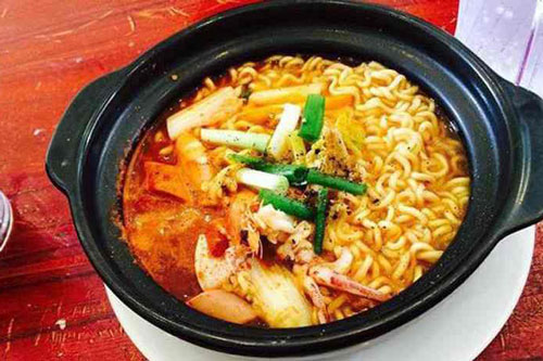 Thực phẩm cực hại dạ dày người Việt vẫn vô tư ăn