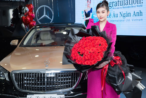 Vừa nhận thưởng Tết khủng và lên chức Giám đốc, Lê Âu Ngân Anh tậu luôn siêu xe 8 tỷ đồng