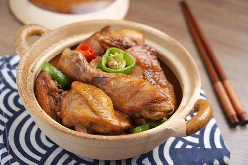 Món gà hầm mềm ngấm vị không thể thiếu nguyên liệu này