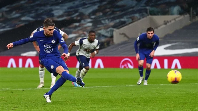 Jorginho ghi bàn duy nhất của trận đấu Tottenham vs Chelsea