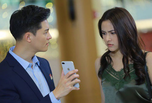 Chồng đưa 10 triệu biếu bố mẹ vợ rồi dõng dạc tuyên bố "cho tiền là được rồi" nhưng ngày hôm sau anh tái mặt vì điều này