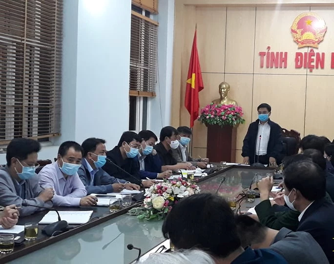 Thường vụ Tỉnh ủy và Ban chỉ đạo phòng, chống Covid-19 tỉnh Điện Biên họp khẩn ngay trong đêm 4/2/2021 do có 3 trường hợp dương tính lần 1 với Covid-19.