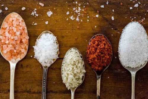 Những sai lầm khi dùng muối nấu ăn bạn cần biết