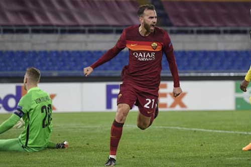 Real lãng phí cầu thủ cho mượn