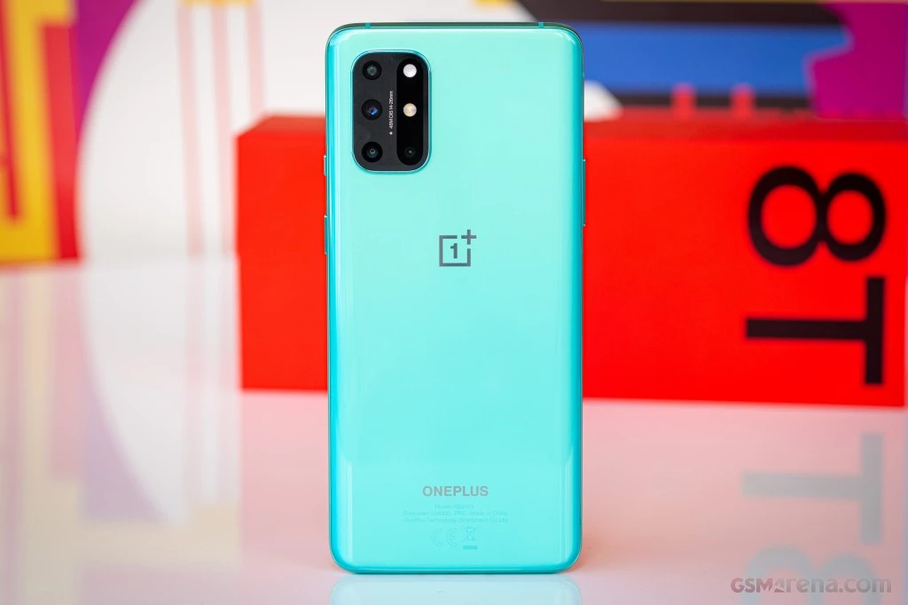 OnePlus 8T.