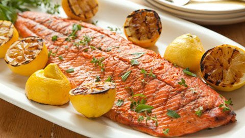 Phát hiện bất ngờ: Cá hồi không chỉ để ăn!